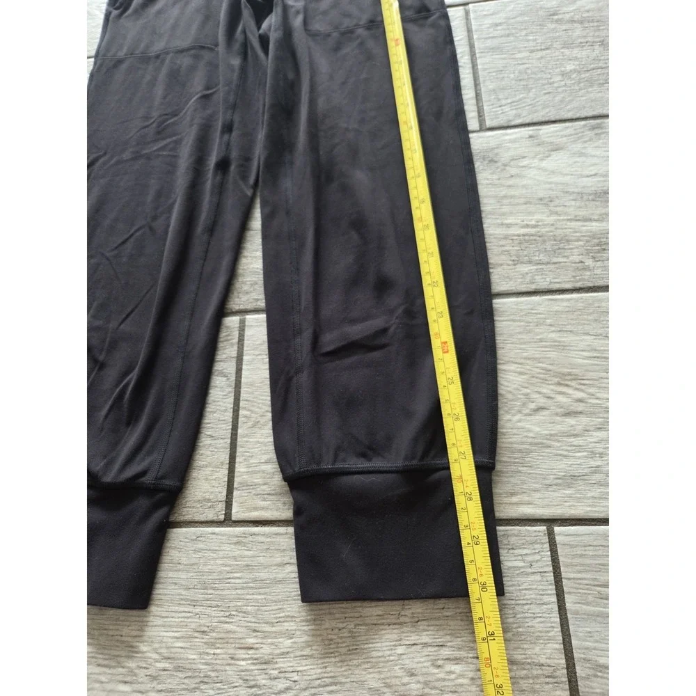 Lululemon Align High-Rise Joggers Cropped Sz 2 Black Nulu Soft Stretch Yoga Pant